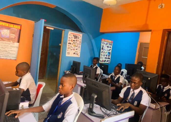computer laboratory bethel school www.bethelschool.com.ng